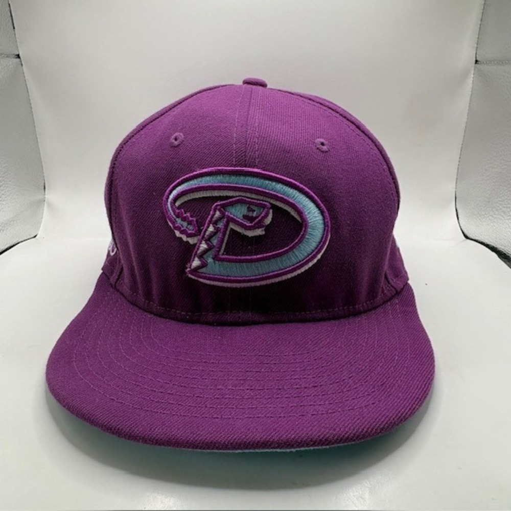 ARIZONA DIAMONDBACKS New Era 59FIFTY Hat Mens 7 1/2 Purple 2001 World Series MLB